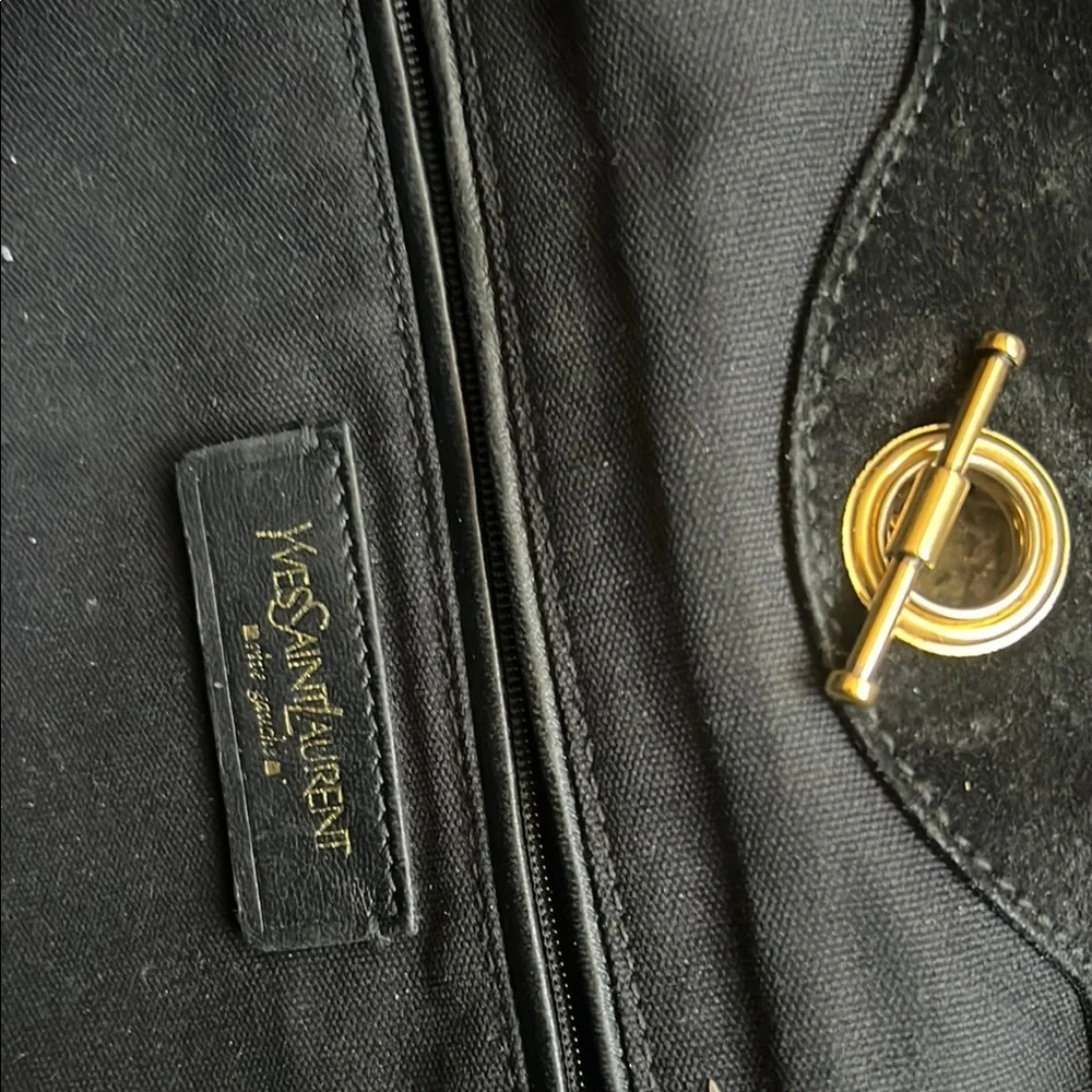 Yves Saint Laurent, Rive Gauche, Black Patent Leather Catlwalk Flap Bag - Picture 9 of 12